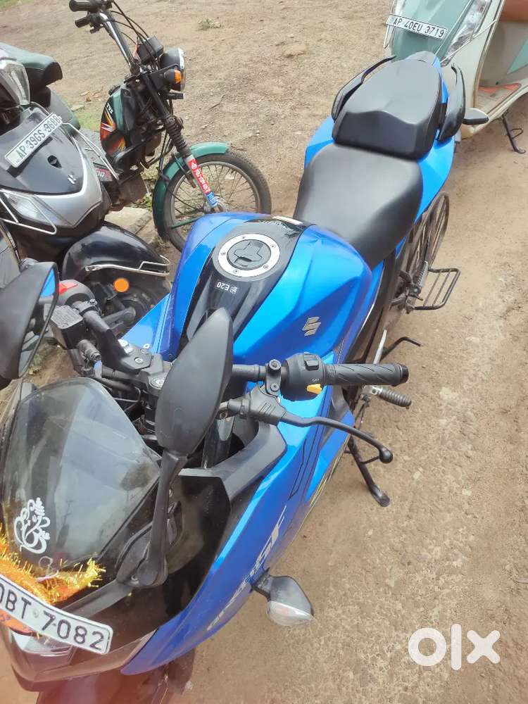 Suzuki Gixxer SF 150