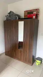 4 door wakefit wardrobe