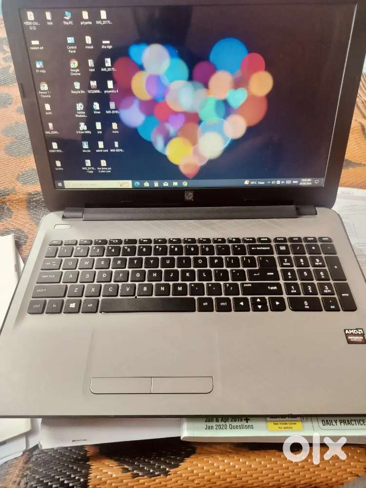 Hp laptop 4 gb 250gb SSD windows 10