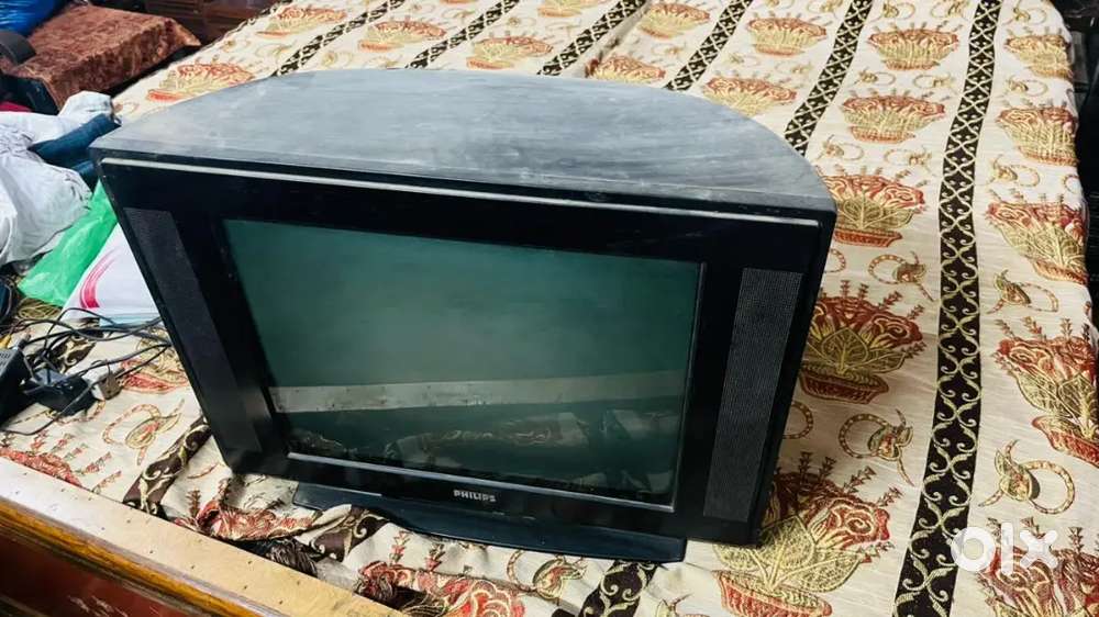 Colour tv with tv troly free