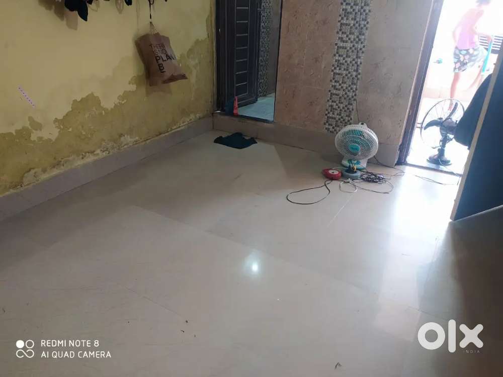 1BHK Room for Bachelors(female ) near kalpana square