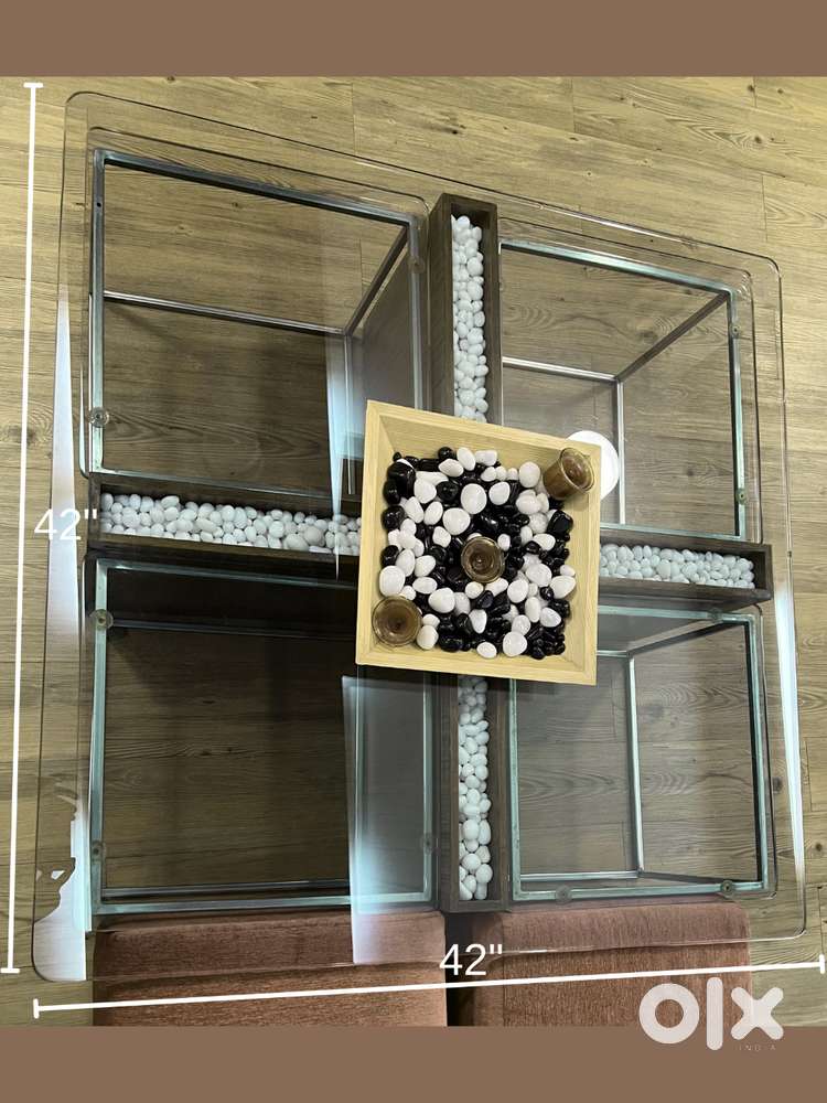 CENTER TABLE(42X42)