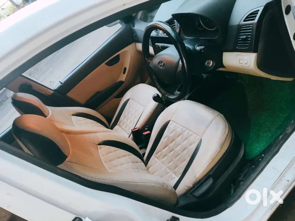 Hyundai EON 2012