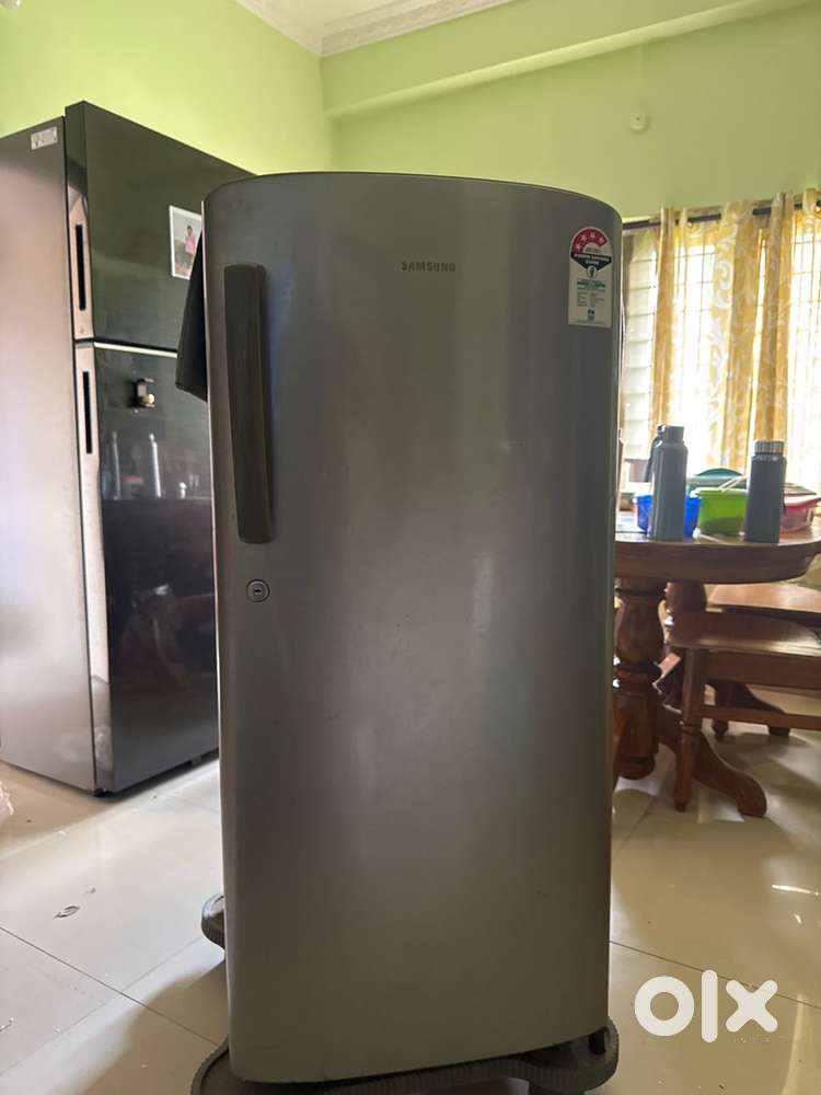 Samsung 190 litres used refrigerator
