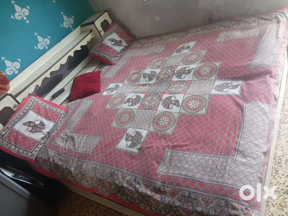 Double bed