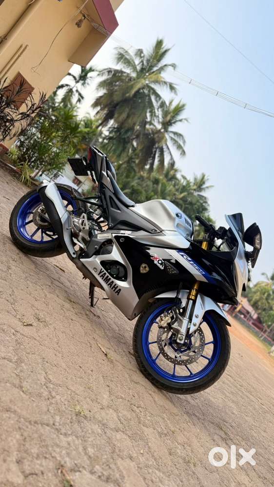 Yamaha R15m