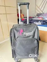 Makeup Artists Vanity bag with wheels