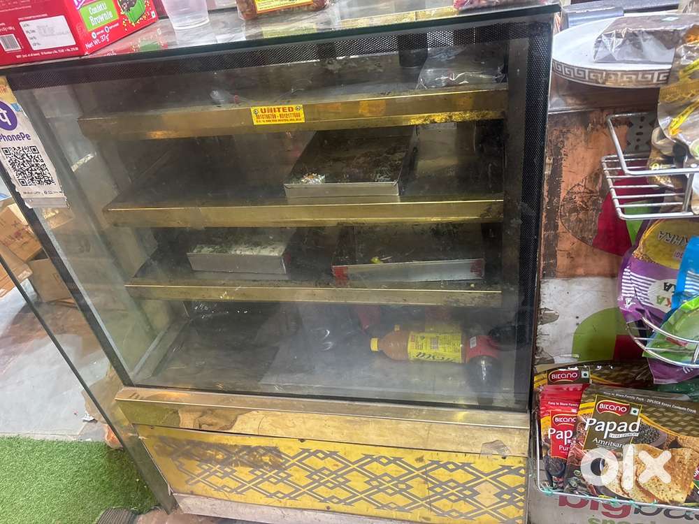 Display counter fridge