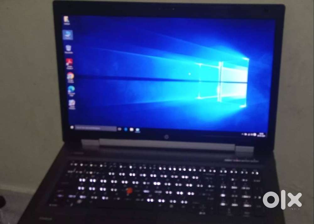 HP Elitebook 8760w Laptop 17.3 big HD 2nd Gen Ci7/ 8GB/ 500GB/ Win10