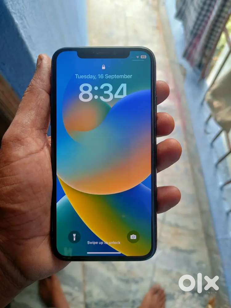 iPhone x 64GB face id problem baaki good condition hai