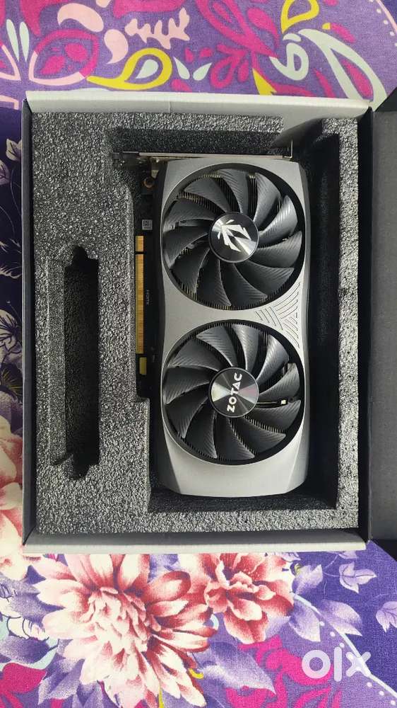 ZOTAC GAMING GeForce RTX 4070 Twin Edge OC