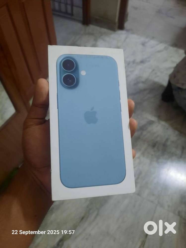 Iphone 16 (128 GB) Teal