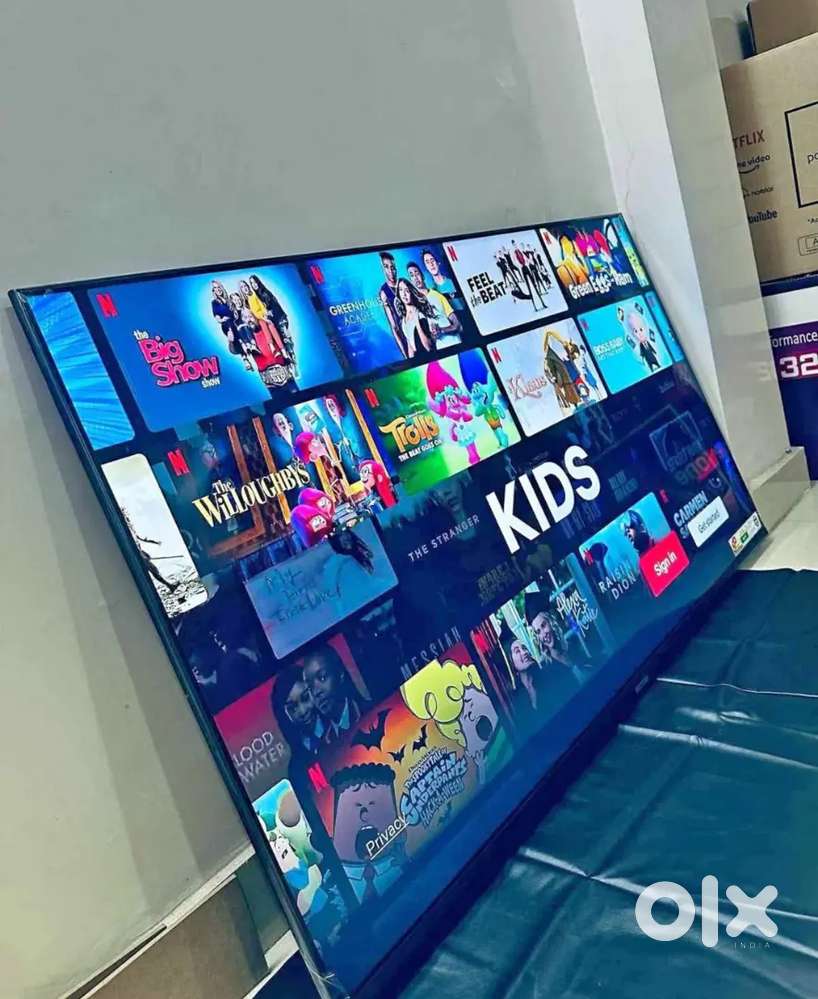 LED TV android wifi smart big discount on 1 year warranty ke sath