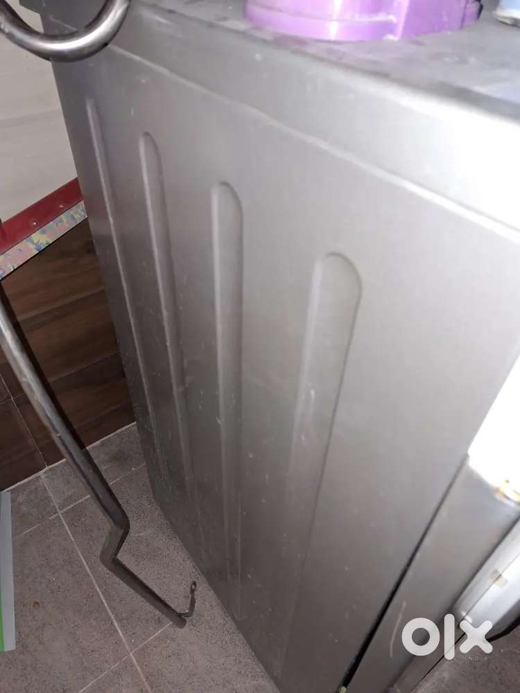 Bosch 6kg front load washing machine for sale at low price