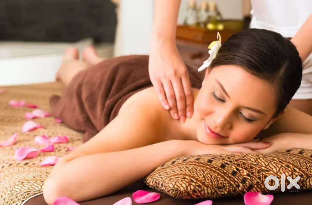 Female staff wanted for spa therapist and telecaller wanted