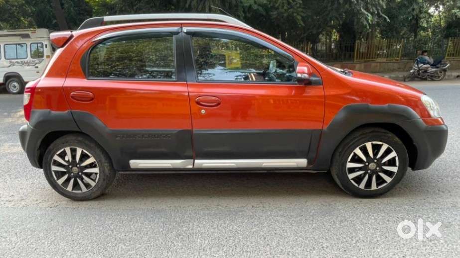 Toyota Etios Cross 1.2L G, 2017, Petrol