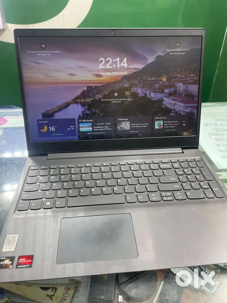 Lenovo AMD RYZEN 3