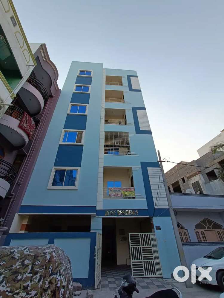 Stunning independent pent House for sale in samtha colony shaikpet