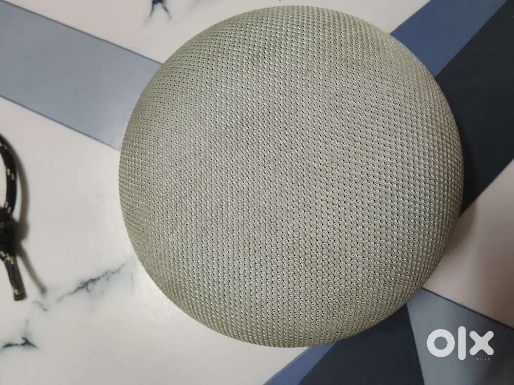 Google mini home speaker