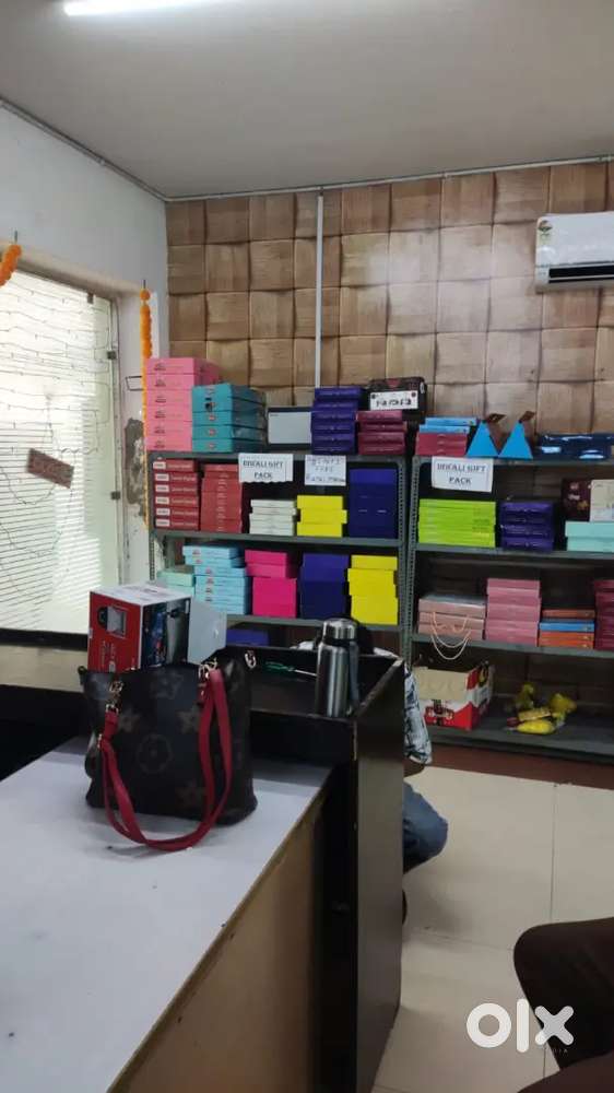 Urgent requirement  female staff at departmental store