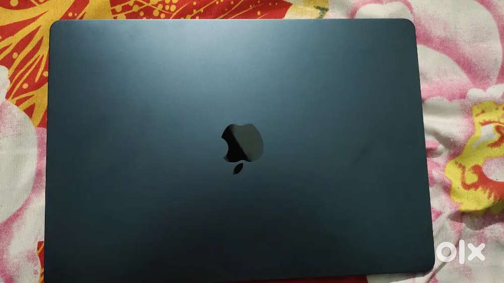 Macbook m4 15 inch only 3 days old