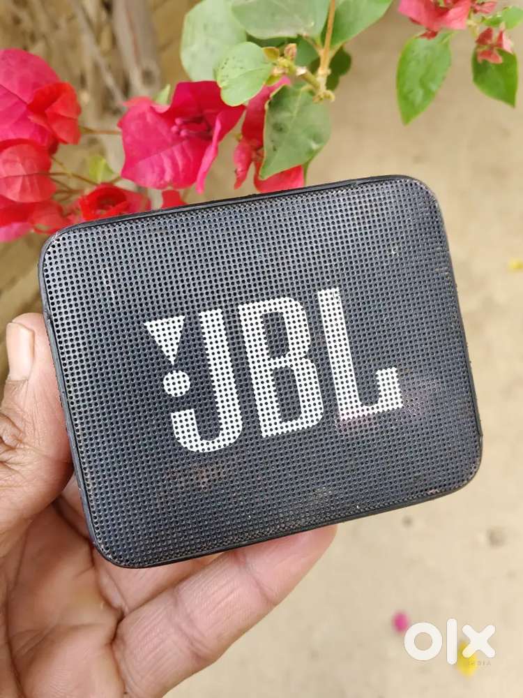 JBL speaker