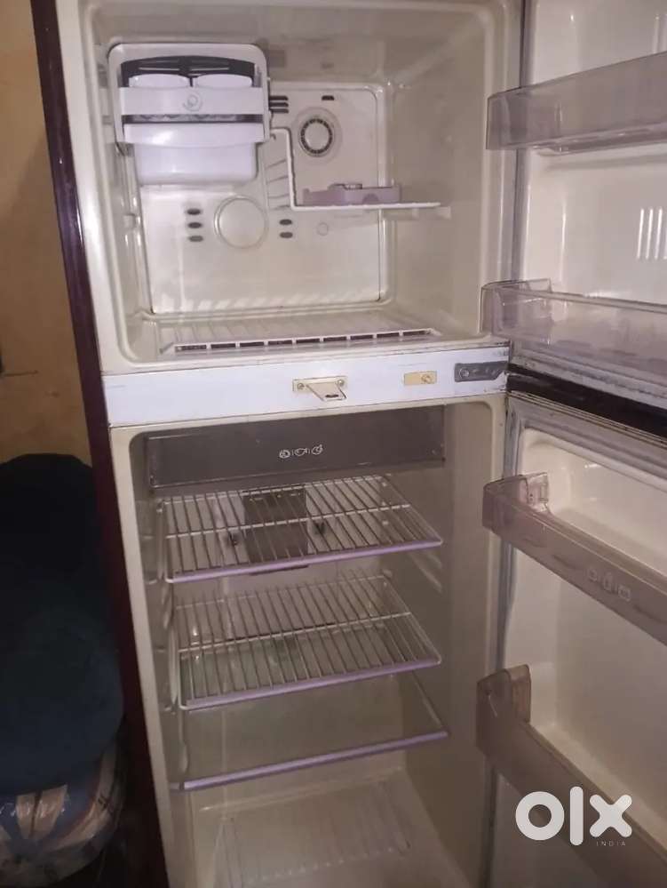 Fridge selling
