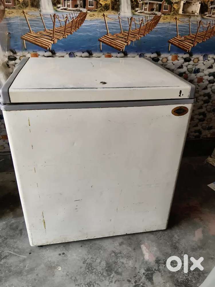 Single door 250 ltr fridge shop