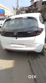 Tata altroz xm+ 2023