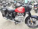 Gari bahut achhi candisn Me hai