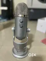 Blue Yeti USB Microphone for Recording, Streaming, Gaming, Podcasting