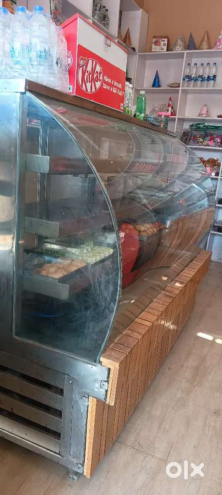 Sweet counter fridger in wooden style