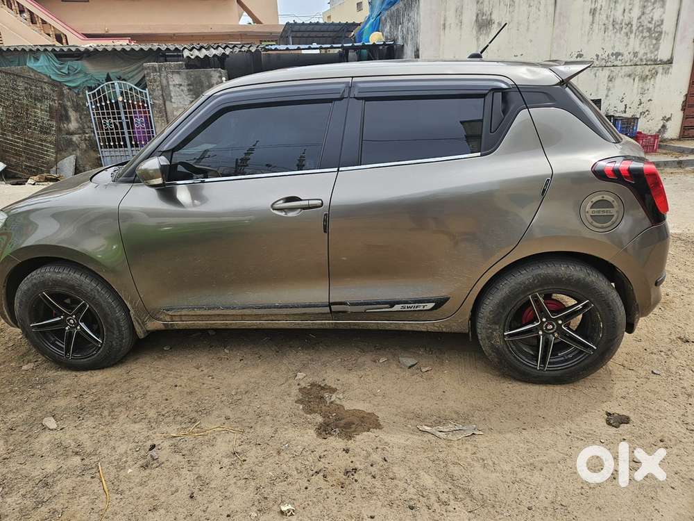 Maruti Suzuki Swift 2018 Diesel 125000 Km Driven