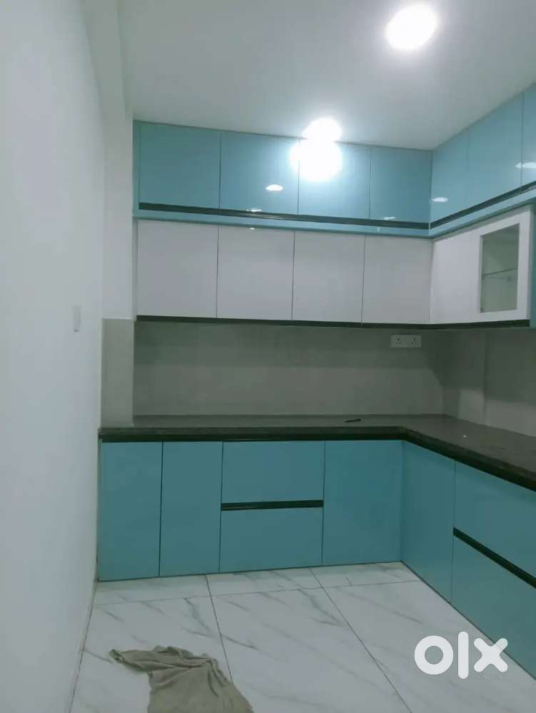 3bhk flat for rent Orchid velly near by Mandakini kolar road