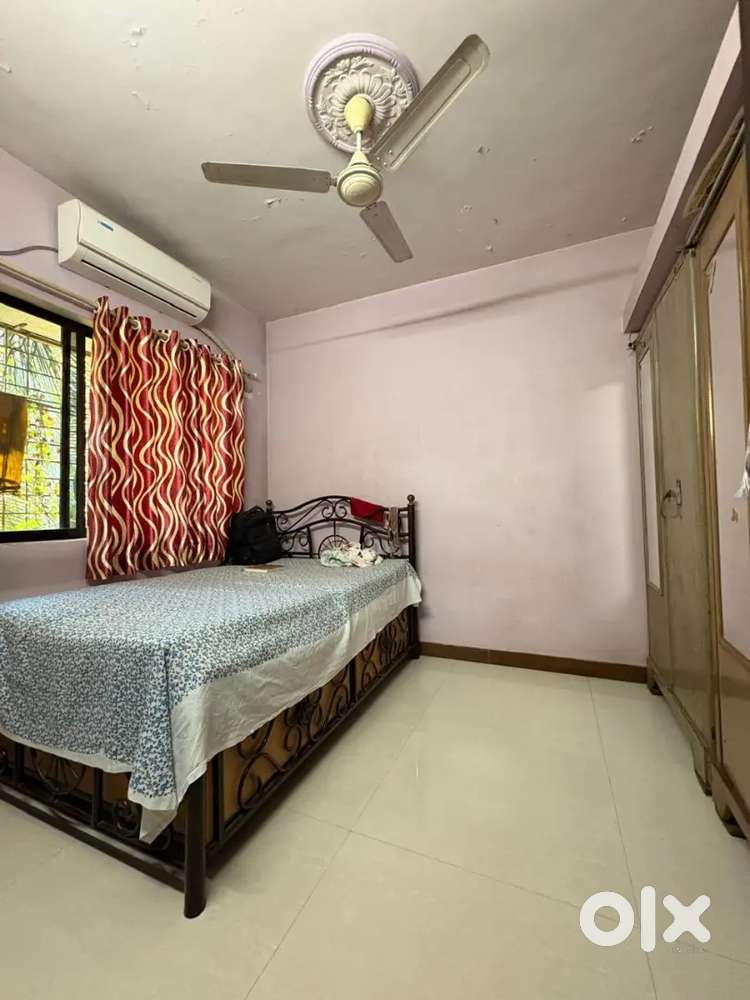 For Rent 2 BHK Semi Furnished Mahatma Phule Road Dombivli West