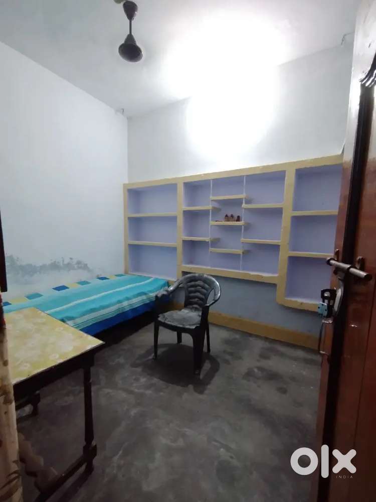 Available for Students/Working Bachelors With WiFi Facility