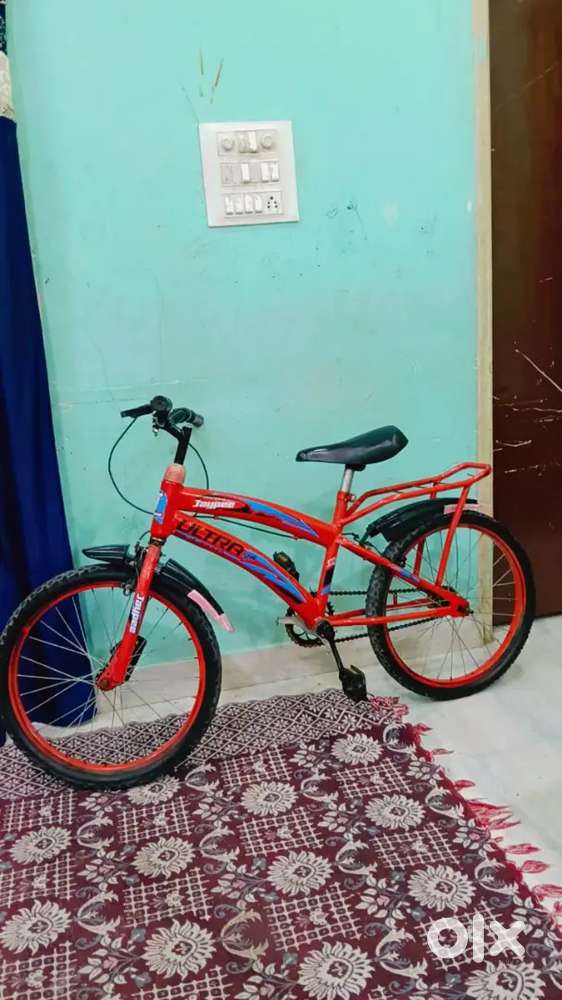 I am selling Jaypee Ultra pro bicycle for kids upto 8 to 10 years