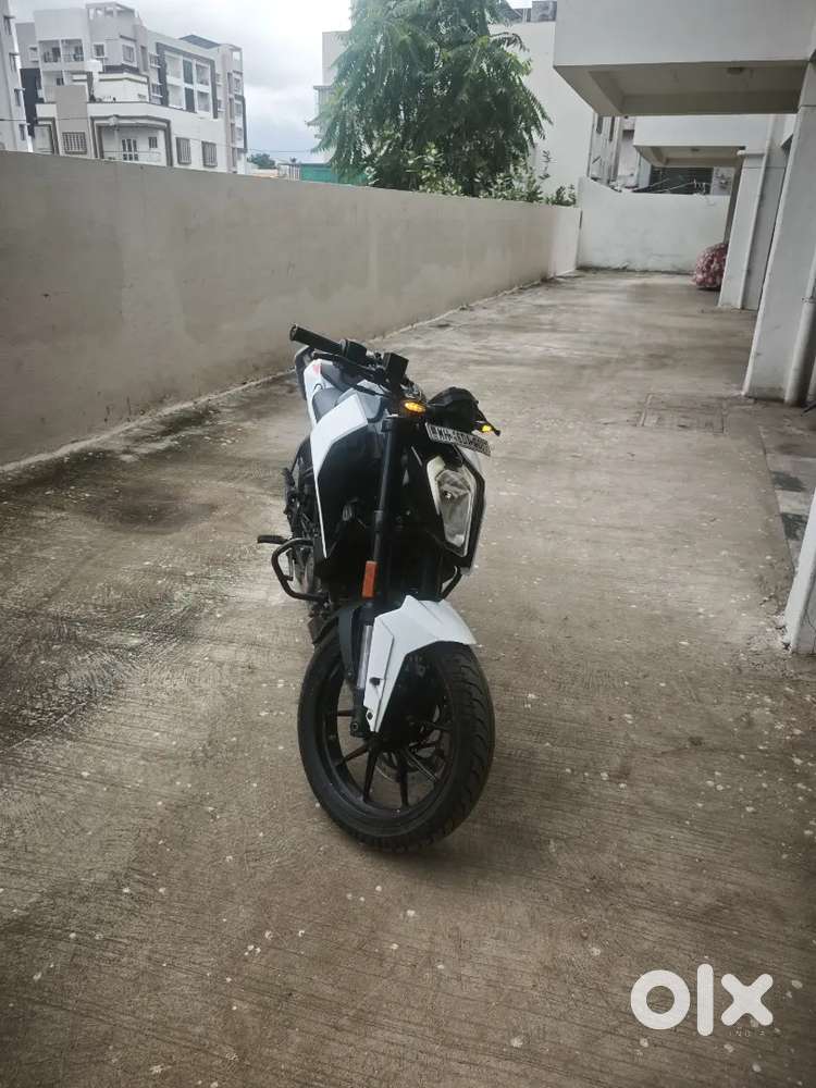 KTM Duke 200