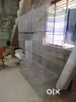 Tray type cages