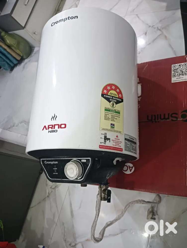 New crompton gyser 15litre in just rupees 4800