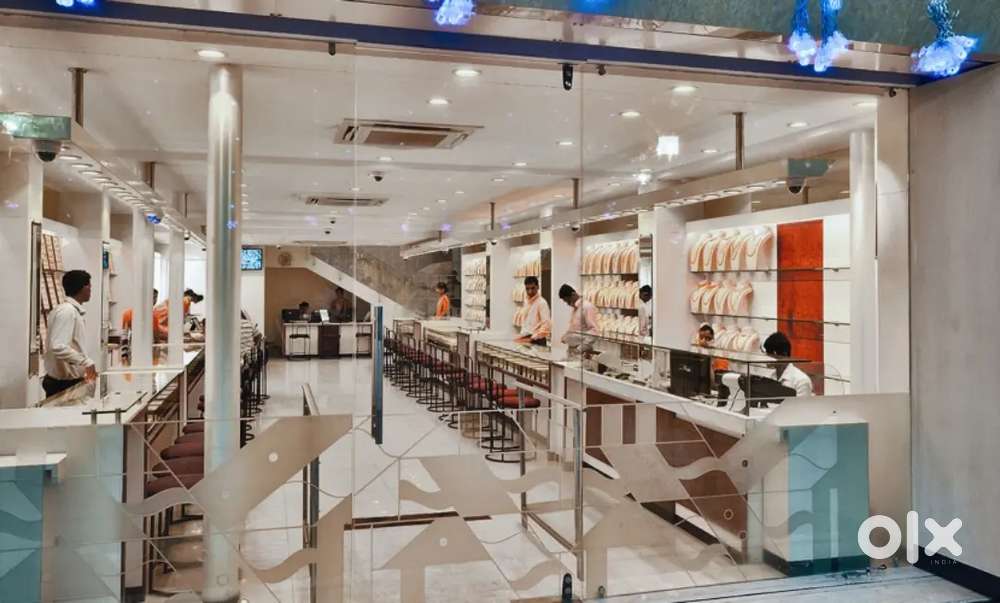 Jewellery shop sales