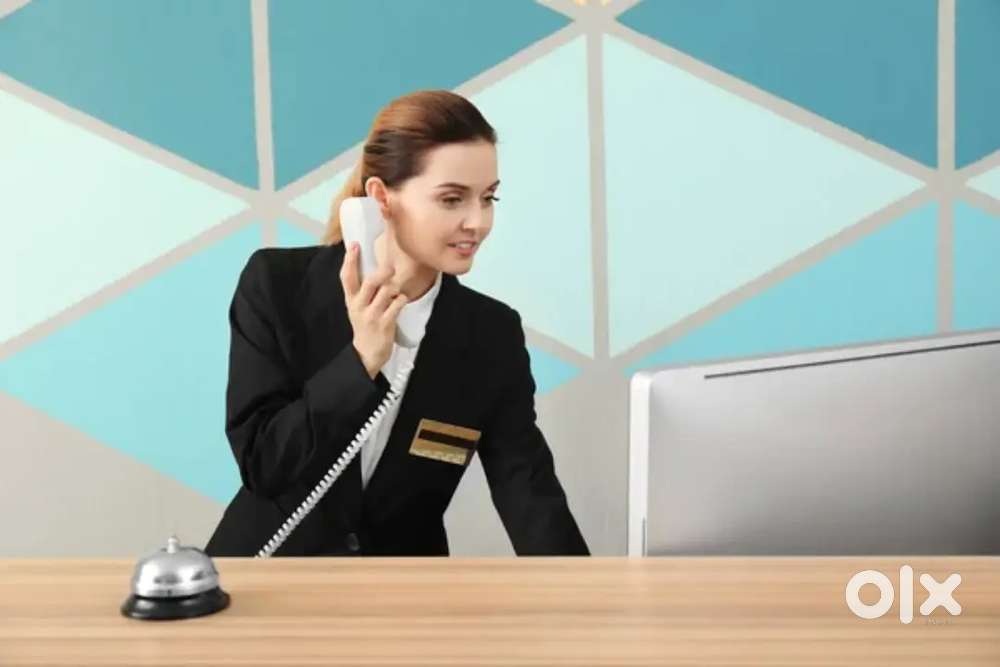 I want receptionist girl in my front office