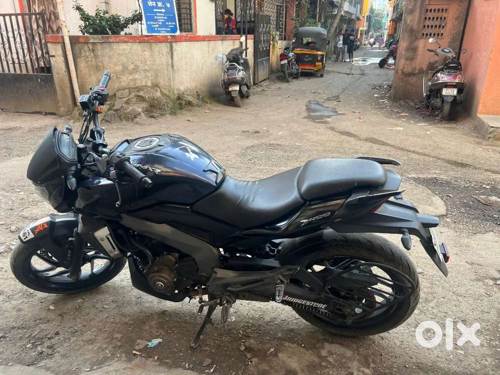 DOMINAR- BAJAJ 400