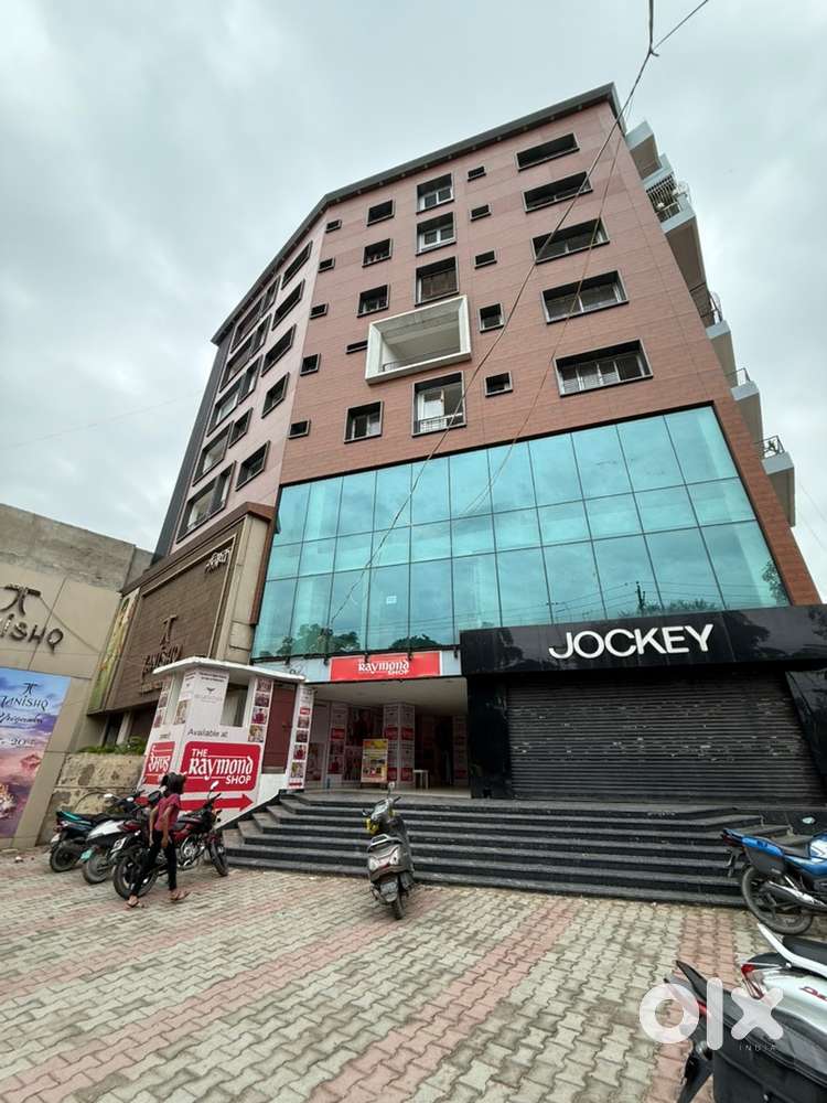 Fully Furnished flat above Tanishq Purnea