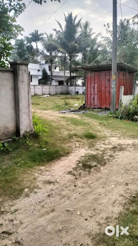 പുത്തെൻതെരുവിനു പടിഞ്ഞാറു കുഴിവെലിമുക്ക്