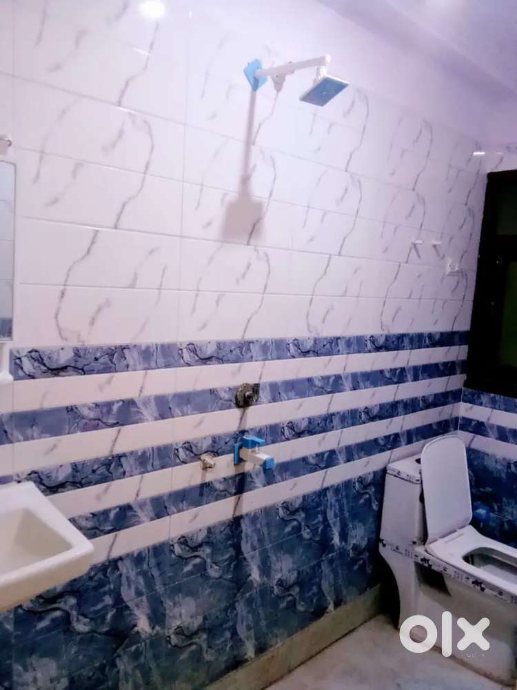 ONE ROOM SET FOR RENT NEW ASHOK NAGAR METRO B-BLOCK