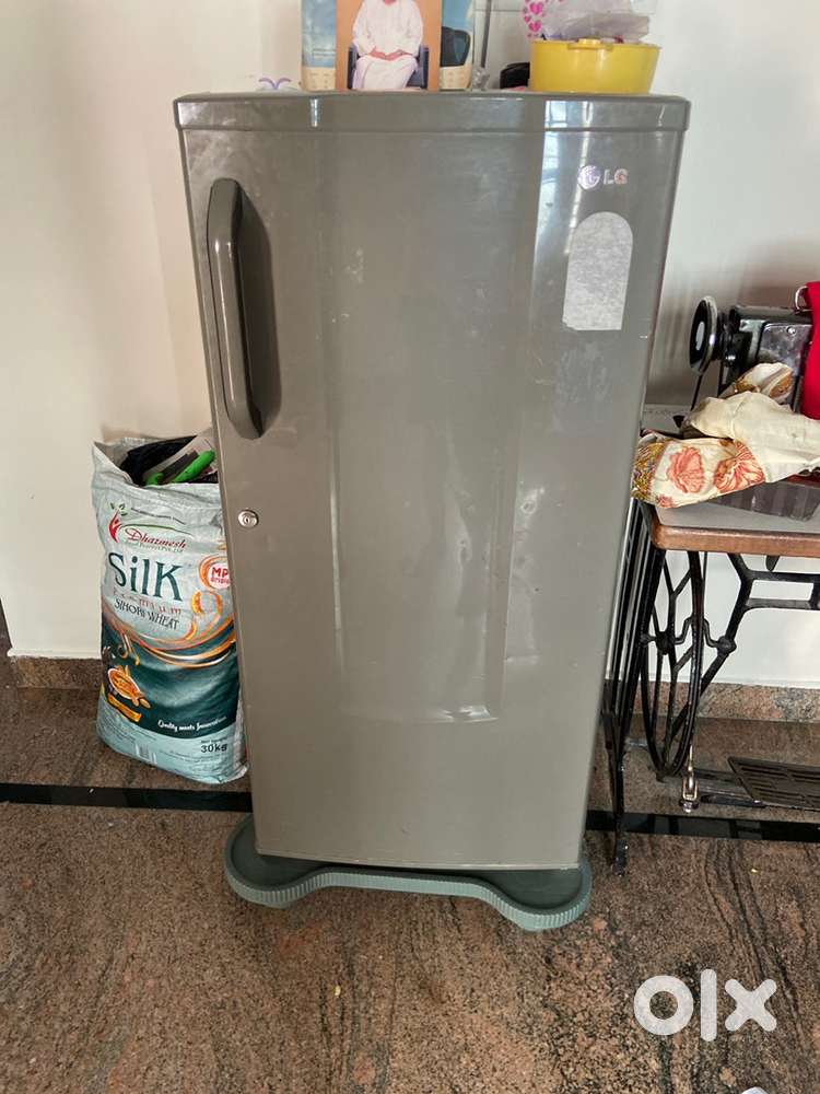 LG fridge in good vondition