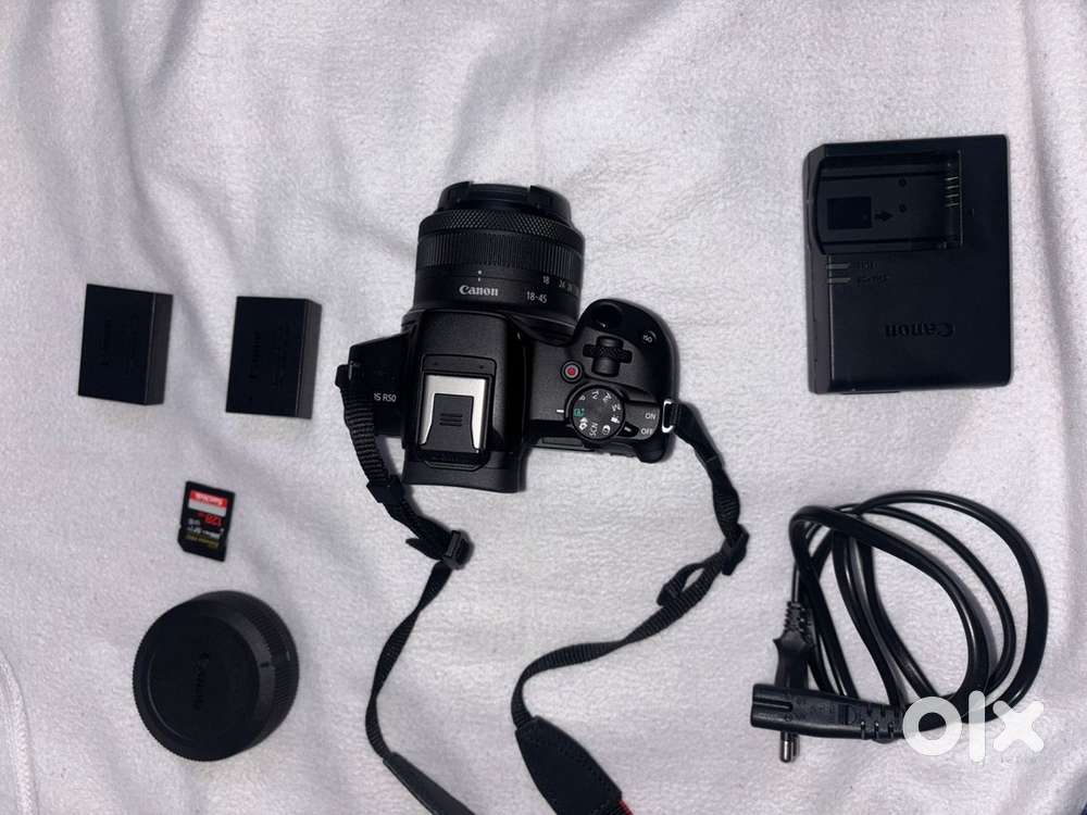 For Sale: Canon EOS R50 (Like New) – Complete Kit