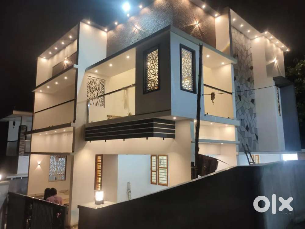 New house for sale Sreekaryam Powdikonam