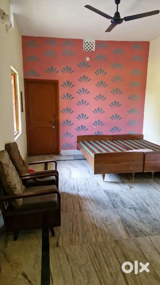 Room for rent (For girls)